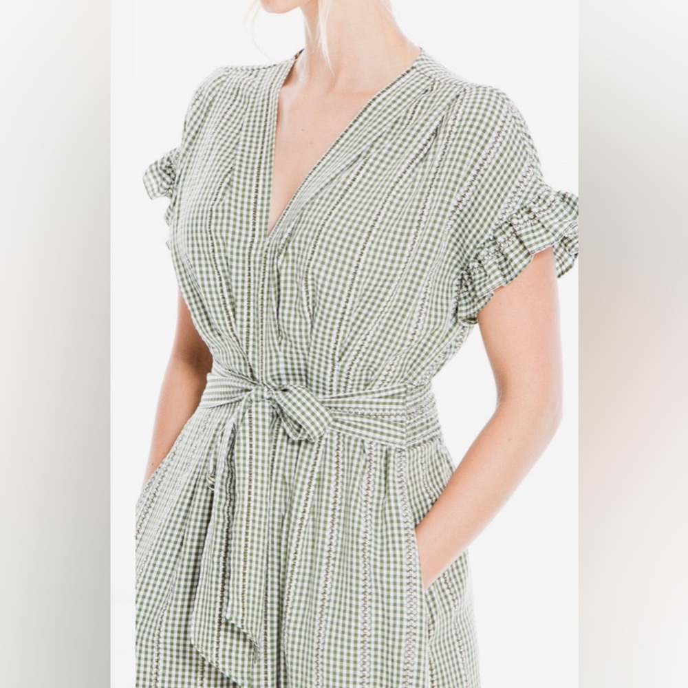 Max Studio- Retails at $128- Plaid Ruffle Tie Front Wrap Dress W/ Pockets Size M